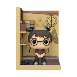 PRE-ORDER Harry Potter - Harry Potter in Cupboard Pop! Nook Vinyl Figure - PRE-ORDER