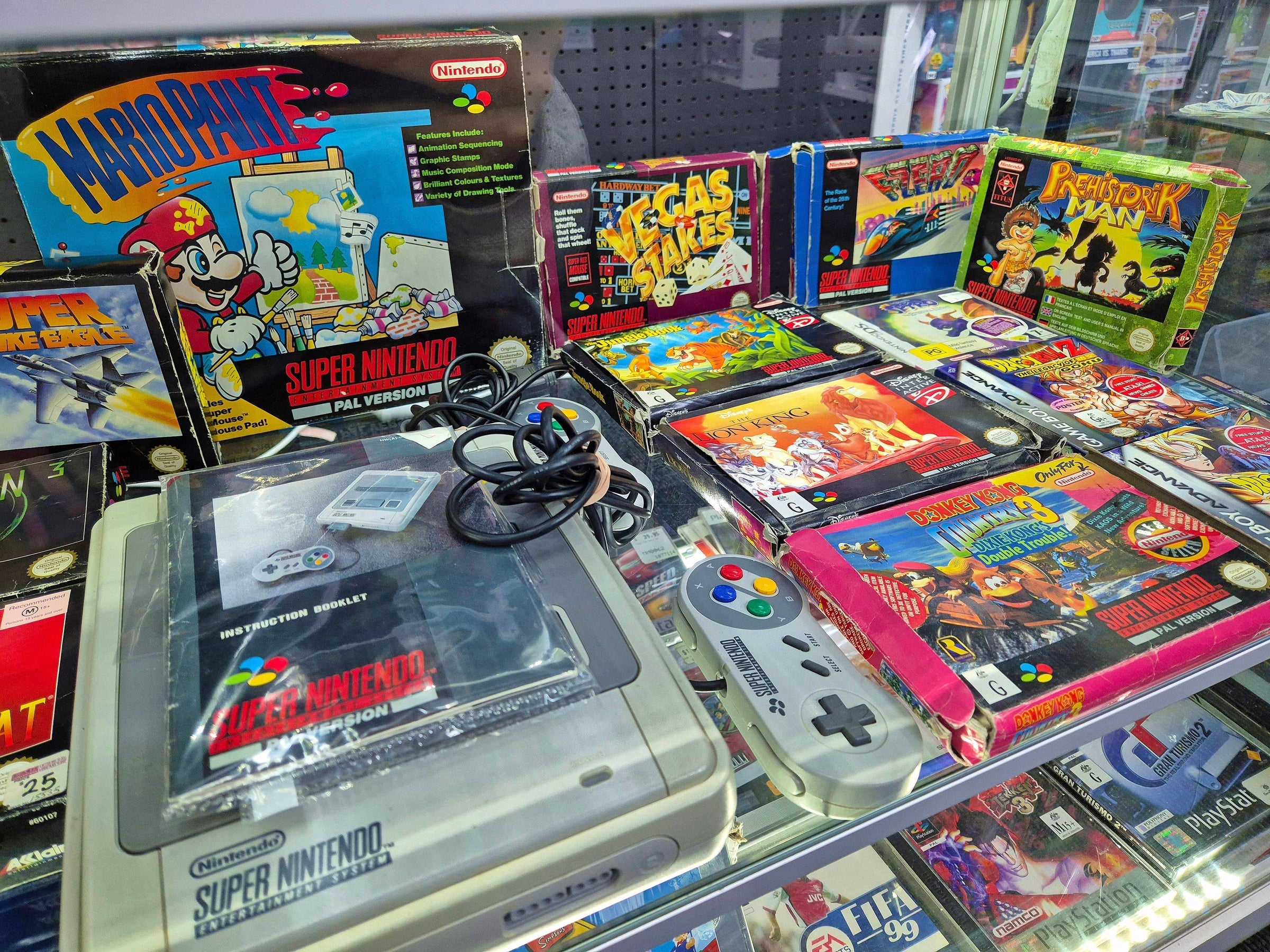 Retro Gaming Has Arrived at Hero Stash