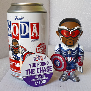 The Falcon and the Winter Soldier - Captain America Metallic Chase SODA Figure
