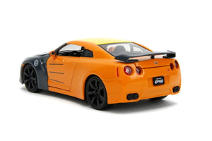 Naruto Shippuden - 2009 Nissan GT-R (R35) 1:24 Scale Die-Cast Car Replica with Naruto