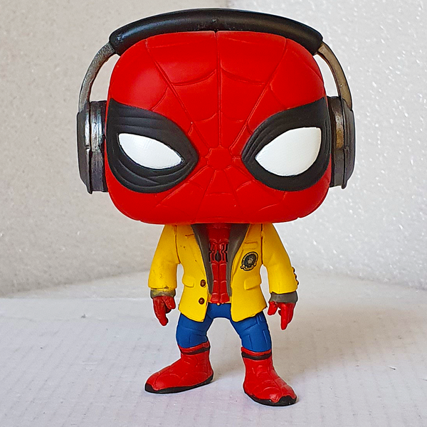 Spider-Man Homecoming - Spider-Man with Headphones OOB Pop! Vinyl Figure